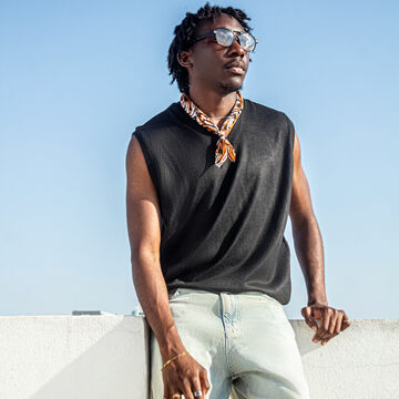 Sleeveless Knit Top,black, small image number 2